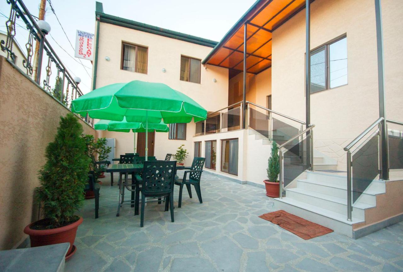 Hotel Elegant 2 Tbilisi Buitenkant foto