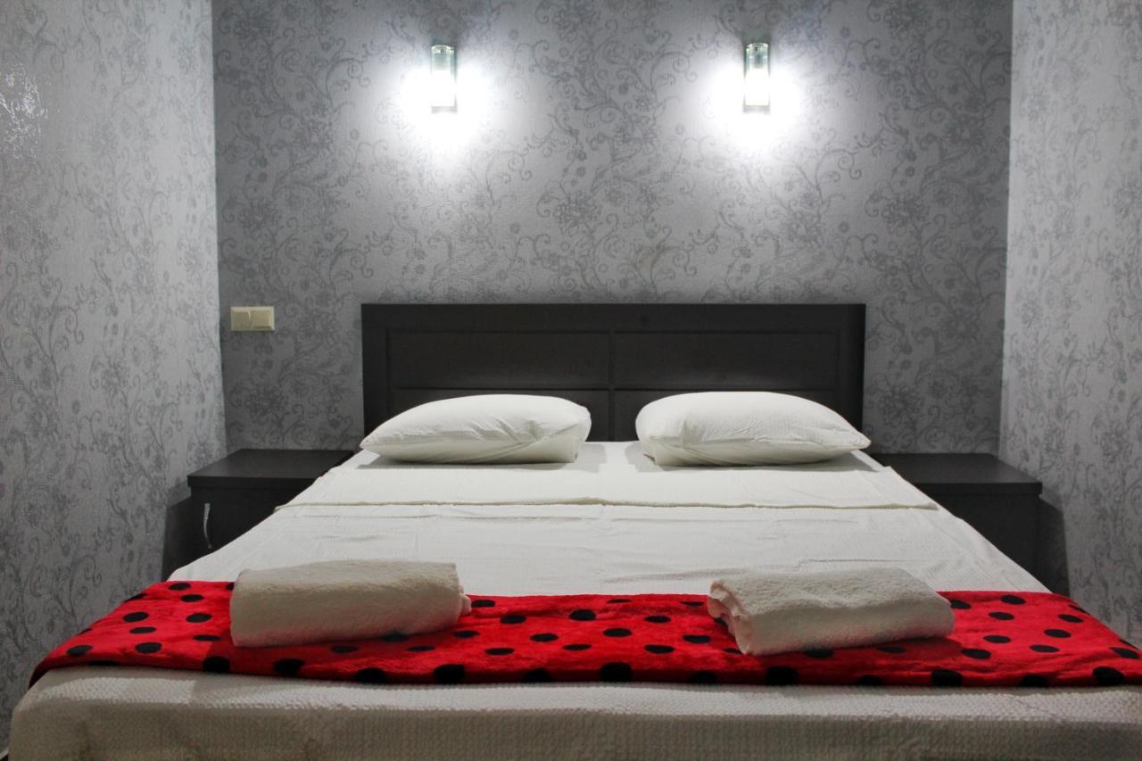 Hotel Elegant 2 Tbilisi Buitenkant foto
